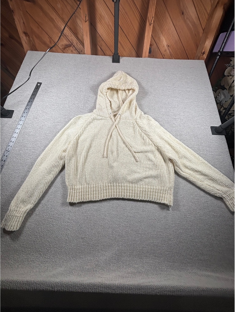 Planet Gold Cream Knit Hoodie Sweater Size Small
